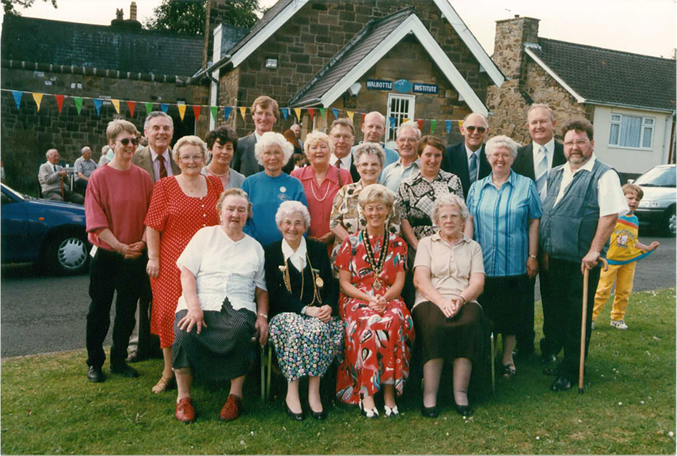 images of the repoening of Walbottle Village Institute in 1997