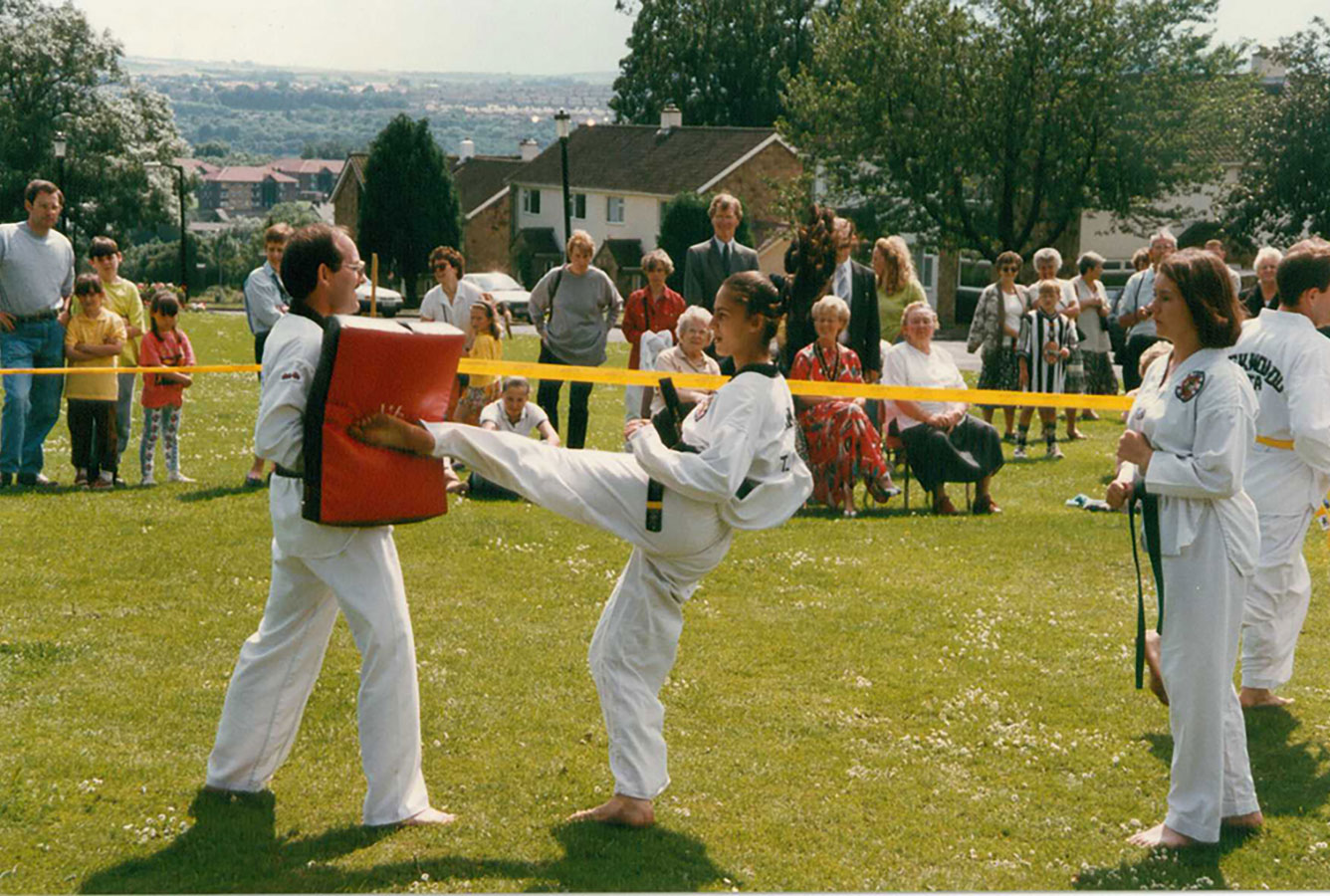 images of the repoening of Walbottle Village Institute in 1997