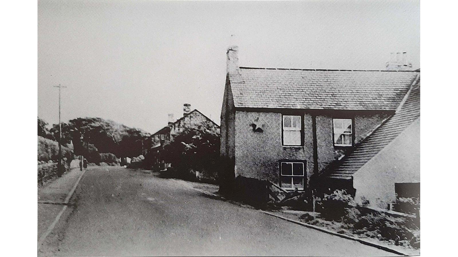 image of The Percy Arms, Queen's Road. One of five public houses in Walbottle in 1850. The others being The Brown Jug, The Half Moon, The Duke's Hall and The Engine - 1850