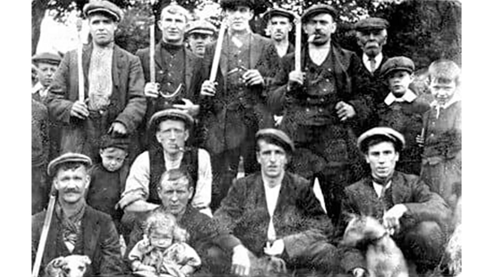 image of Walbottle Sword (Rapper) Dancers - 1906